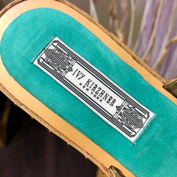 NEW Ivy Kirzhner Gold Tutankhamen Leather Sandals - Picture 14 of 15